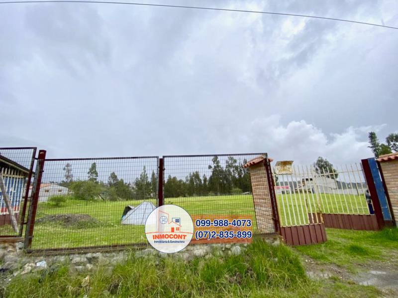 T268 Terreno en venta con licencia urbanística
